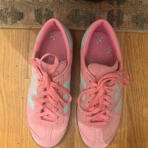 Adidas Hamburg Pink - Size women’s 5.5 and men’s 4.5